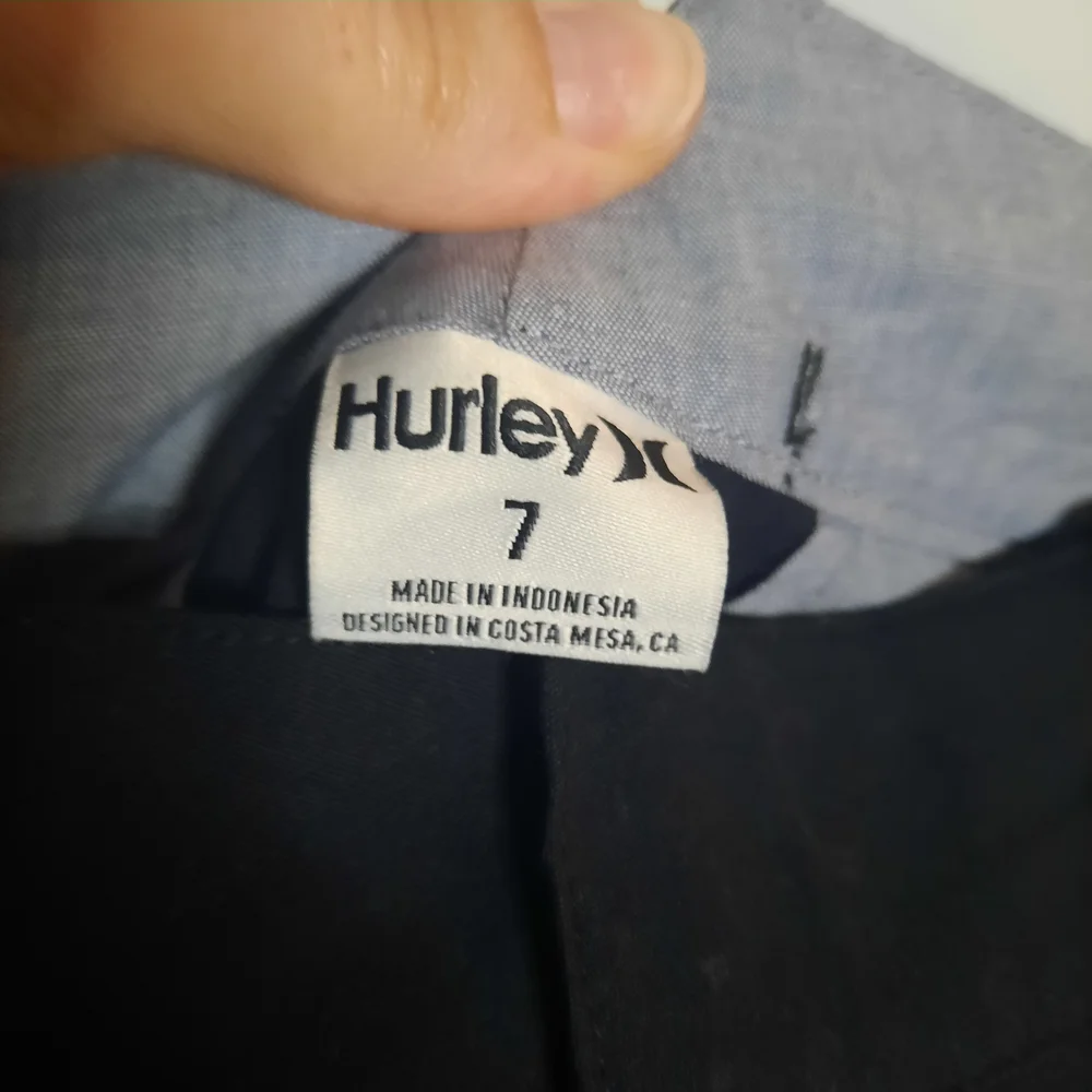 Hurley Women's Sz 7, Classic Black Micro Shorts, Casual, Summer, Skater, Beach - Picture 4 of 6